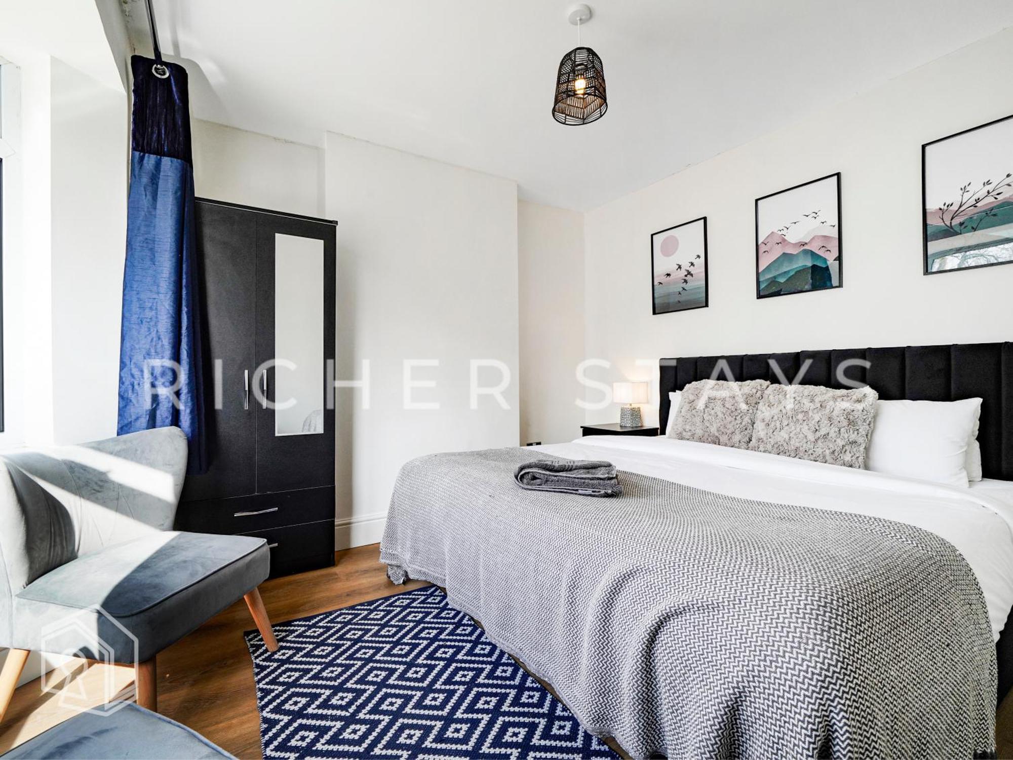 Watford Large 5Br Home - Contractors & Families Екстер'єр фото
